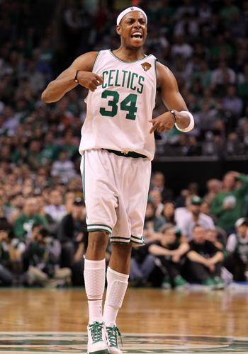 奇克助米兰反败为胜（奇克建功助米兰逆转取胜）