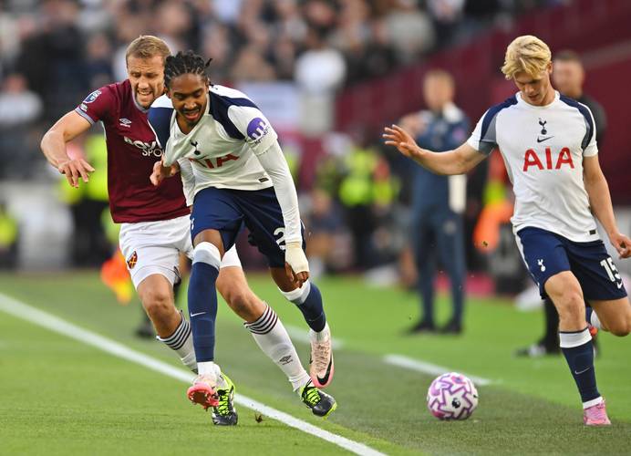 跟队记者：阿方索-戴维斯预计11月22日左右复出（随队记者：阿方索-戴维斯有望在11月22日前后复出）