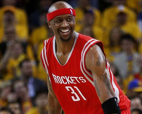 他用一节比赛带走悬念（他单节发力终结悬念）