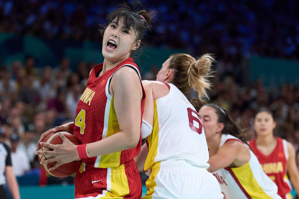 皇马官方：库尔图瓦确诊病毒性肠胃感染，将缺席下场欧冠（皇马官宣：库尔图瓦患病毒性肠胃炎，将无缘下轮欧冠）