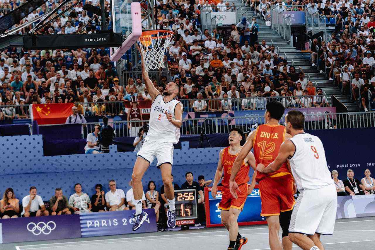 美记：莫兰特现在的状态很好，他正在努力走向正轨（美媒记者：莫兰特状态良好，正努力重回正轨）