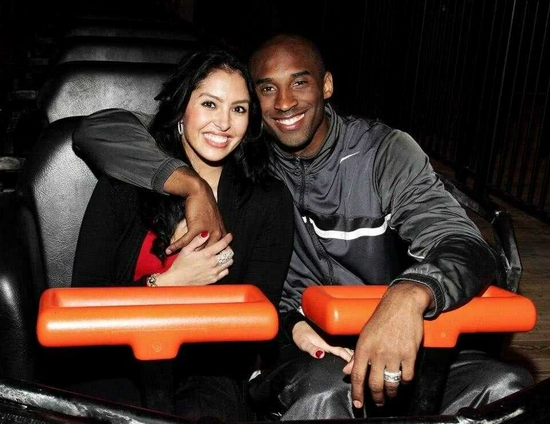 德天空：法兰克福对乌尊要价8000万欧，一些英超俱乐部有意（德媒：法兰克福为乌尊标价8000万欧，英超多队有意）