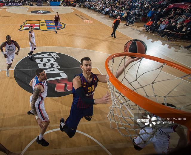 官方：亚特兰大解雇主帅尤里奇；本赛季带队意甲前11轮仅2胜（亚特兰大官宣解聘主帅尤里奇：本赛季意甲前11轮仅获2胜）