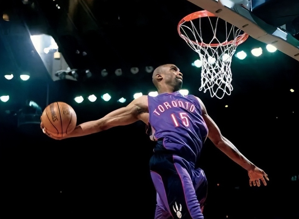 他终于被全世界看见了（他终获全球瞩目）