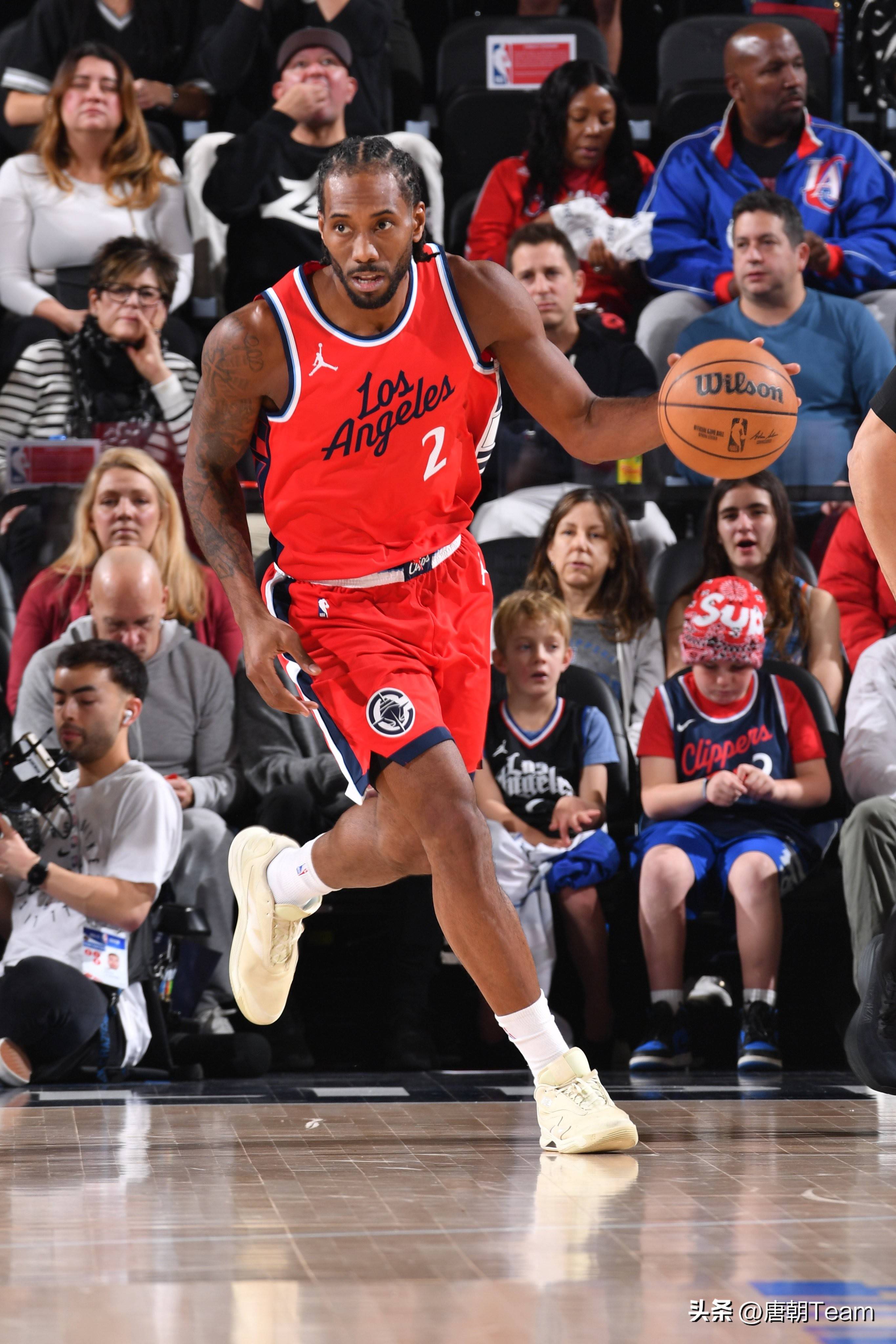 FIFA发布的世界杯赛程以美东时间计算，比北京时间慢12小时（FIFA公布世界杯赛程采用美东时区，较北京时间晚12小时）