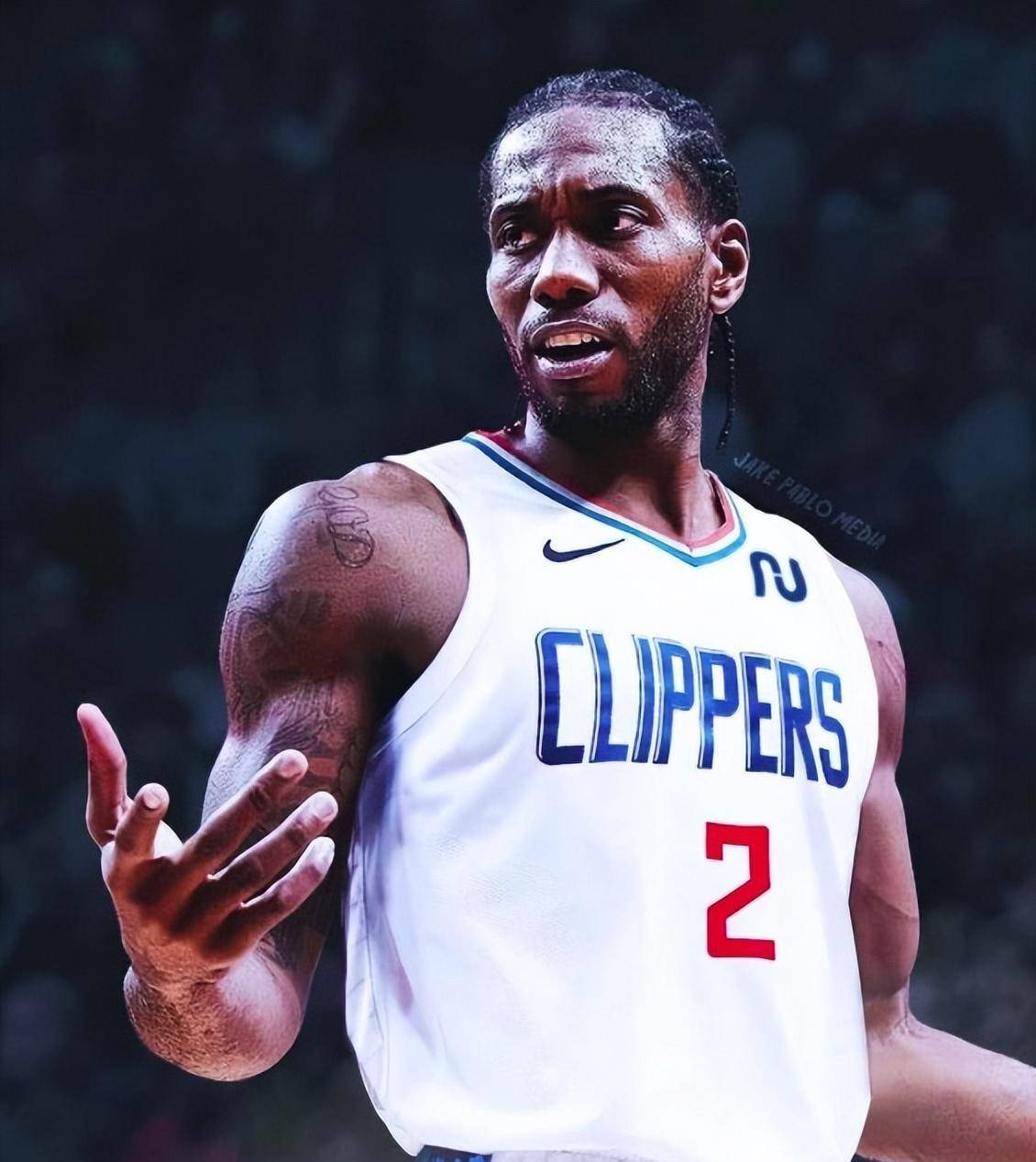 苗原：有中超球队接触韩国国脚朴镇燮，浙江队与球员有传闻（苗原：中超球队已与韩国国脚朴镇燮接触，浙江队成传闻焦点）